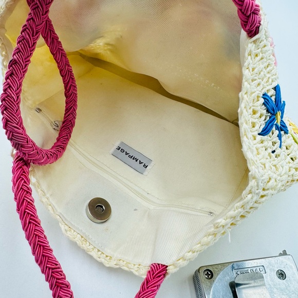 Rampage Y2K Woven Straw Embroidered Floral Mini Tote Shoulder Bag - Picture 6 of 8